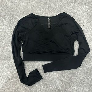 90degree black long sleeve cropped workout top